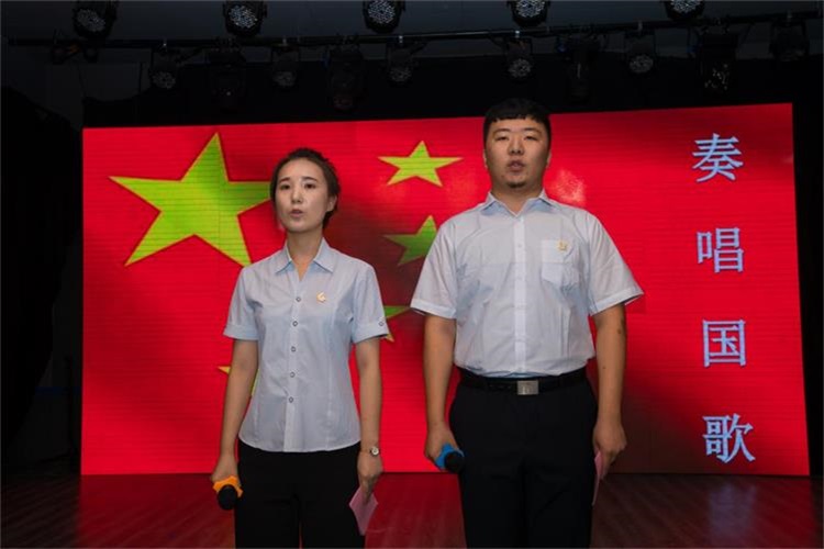 凝聚力量，，，，，，再创佳绩--广发体育集团隆重举行半年总结表彰大会